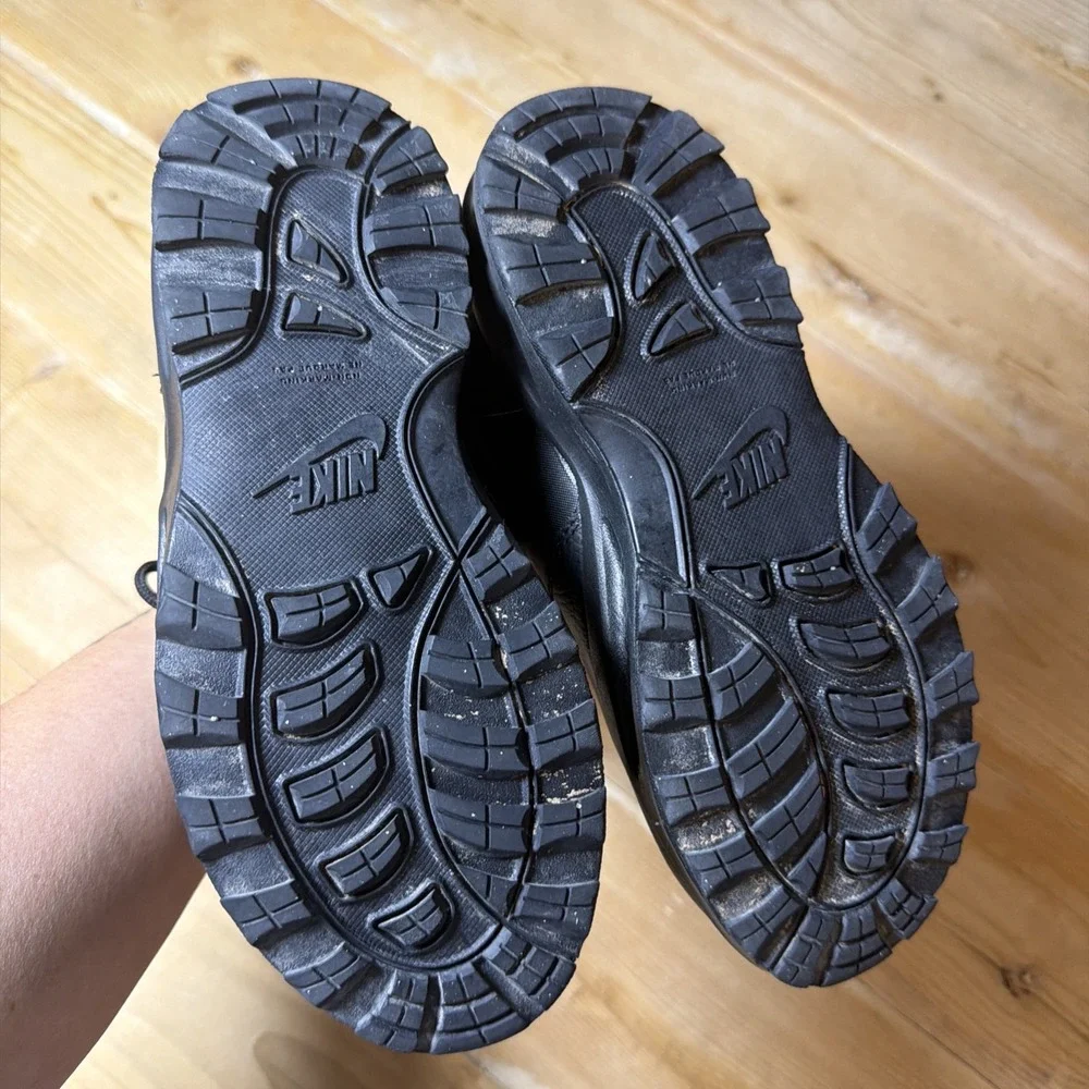 Nike SALE Grade School Manoa LTR Boots Size 4.5Y - Picture 6 of 6